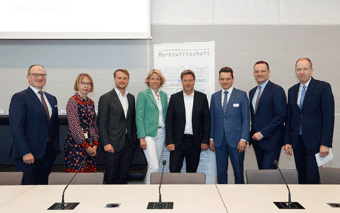 Lehren aus den Krisen: Benötigen Deutschland und Europa ein neues Geschäftsmodell?